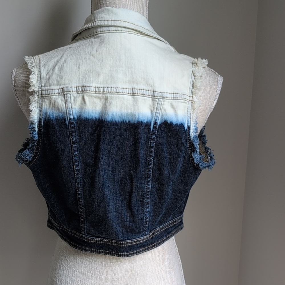 Arizona Jean Company Denim Vest with Ombre Design - Picture 4 of 4
